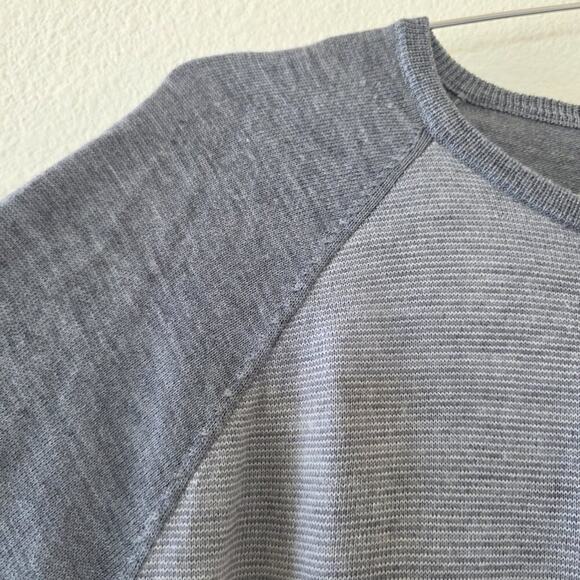 J Crew Gray Merino Wool Sweater Unisex Large L Long Sleeve Lightweight Crewneck - Picture 3 of 12